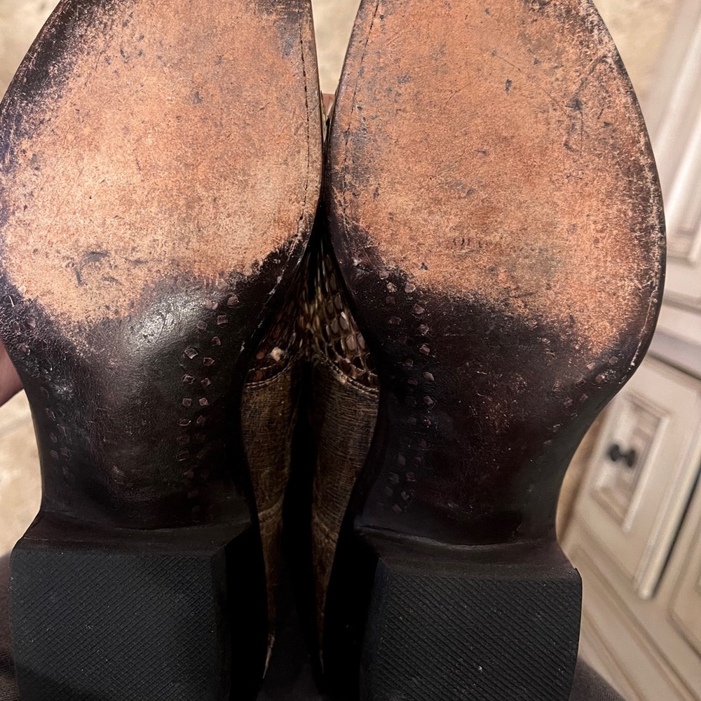 Old Gringo Distressed Exclusive Python Boots - Picture 5 of 5